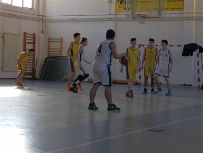 Infrangere dramatica la U 18, victorie categorica la U 16 pentru baschetbalistii braileni