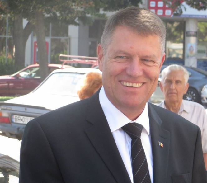Iohannis a trimis spre reexaminare Codul fiscal votat si de liberali