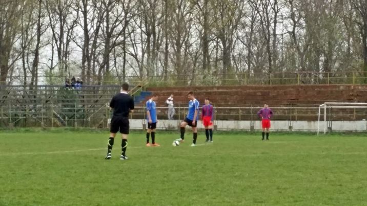Doua meciuri diametral opuse pentru juniorii de la CF Braila