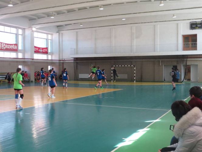 Junioarele II de la LPS Braila s-au calificat la turneul semifinal 1