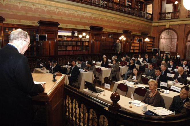 Legile UE obliga romanii la declaratii informative