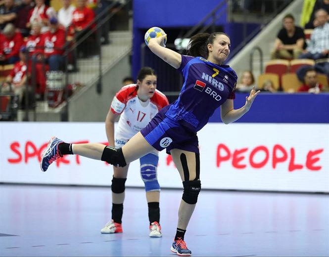 Eliza Buceschi principala marcatoare a Romaniei in meciul cu Danemarca