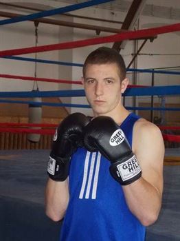 Marian Pita medaliat cu bronz la campionatele nationale de box pentru seniori