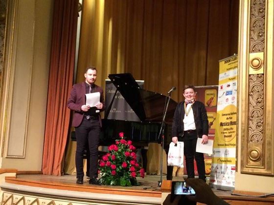 Braileanul Luca-Alexandru Marin, premiul I la Concursul National de Pian "Musica Mundi"