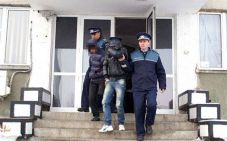 Minori din Mircea Voda profilati pe furturi din locuinte