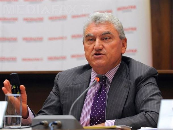 ASF - Industria asigurarilor, plina de jucatori improvizati, slabi si abuzivi