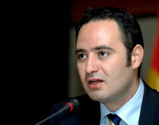 Nazare il chema pe Nica in fata Parlamentului