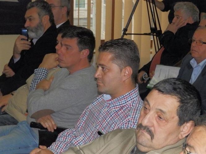 Noua consilieri judeteni si-au schimbat apartenenta politica