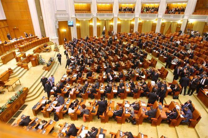 Nici un parlamentar brailean in conducerea celor doua camere ale Parlamentului