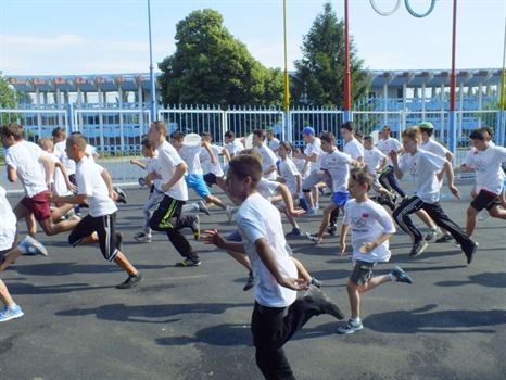 Peste 200 de participanti la Crosul Ziua olimpica