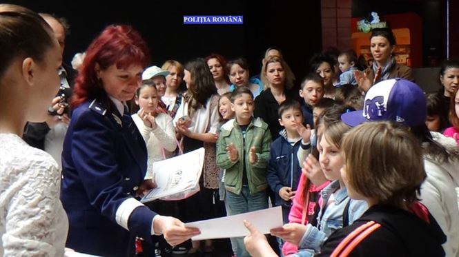 Concursul de machete pe teme rutiere „Micul pieton informat”