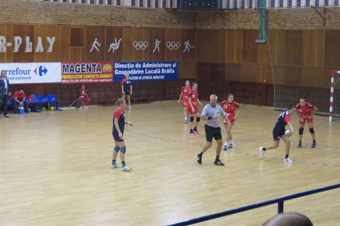 Se incinge lupta pentru locul 4 in Liga feminina de handbal