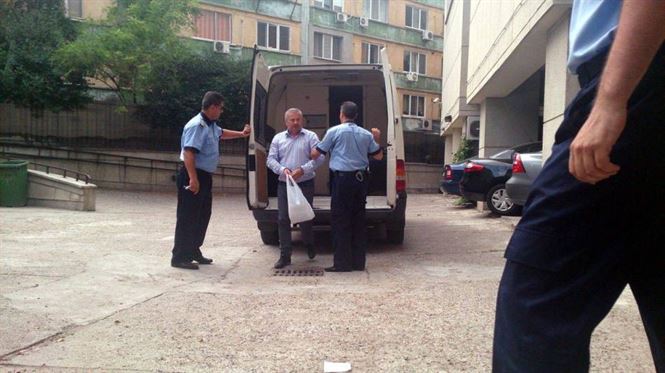 Sechestru asigurator pe averea lui Stancu