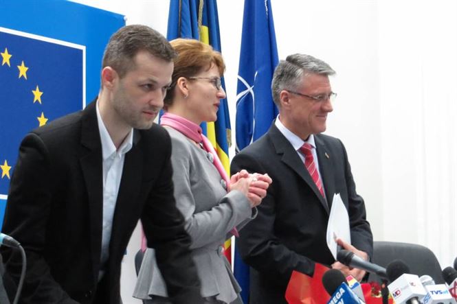 Sedinta a Colegiului Prefectural pe tema pregatirilor sezonului de iarna