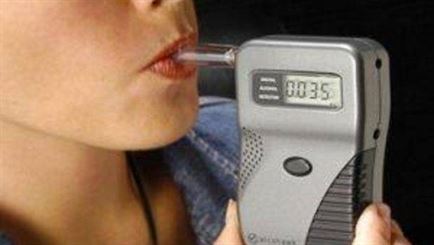 Si fetele se urca la volan dupa ce au consumat alcool