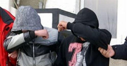 Tineri cercetati pentru furturi din locuinte
