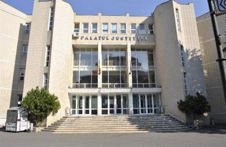 Trimisi in judecata pentru evaziune fiscala la 7 ani de la comiterea faptelor