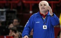 Un individ periculos umbla liber prin salile de sport