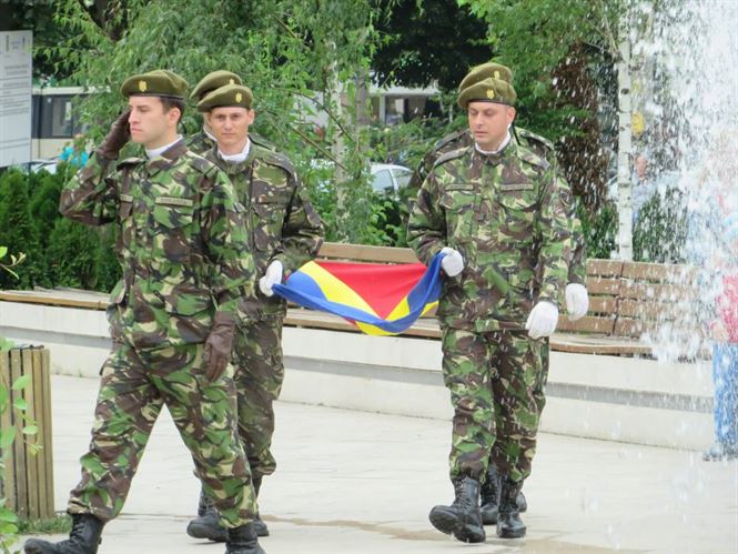Programul manifestărilor dedicate sărbătoririi Zilei Drapelului Naţional