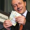 basescu bani-inpolitics