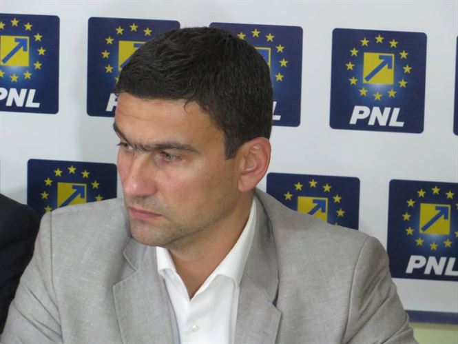 Senatorul Boboc acuza legalizarea hotiei
