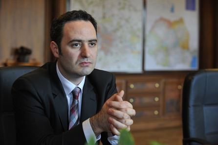 Alexandru Nazare: PDL cere abrogarea taxei pe combustibil si pe stalpi