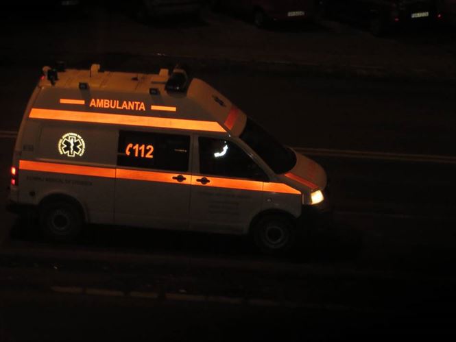 Copil accidentat de un autoturism pe soseaua Rm. Sarat