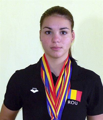 Stefania Ion campioana la triatlon