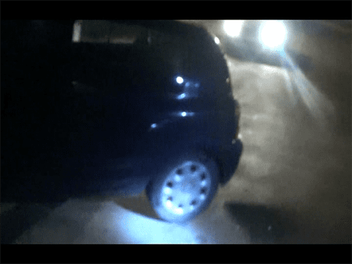 Video: Prinsi de jandarmi dupa ce au furat un autoturism cu care au intrat intr-o pubela