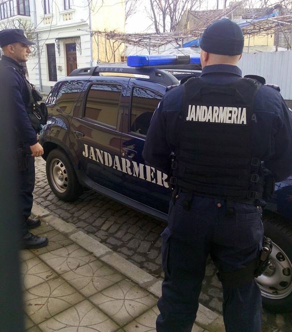 Scandal aplanat de jandarmi