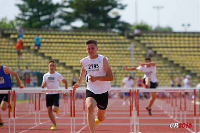 Braileanul Alexandru Iconaru, nou record national la 60 metri garduri juniori 2