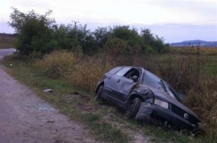 O femeie de 38 de ani s-a rasturnat cu masina pe DN 23, in apropiere de localitatea Muchea