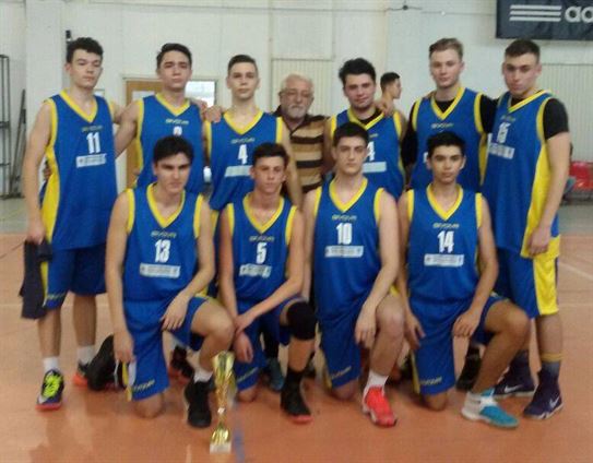 Colegiul Balcescu a castigat faza judeteana la baschet baieti nivel liceal