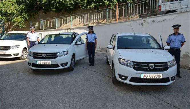 Salarii majorate pentru polițiști şi personalul civil din instituțiile publice de apărare, ordine publică și securitate națională