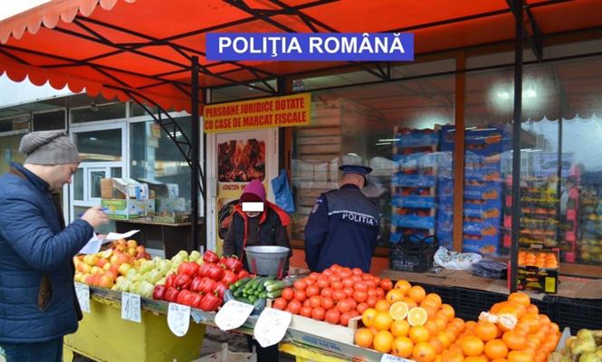 Comerciant ambulant sanctionat de politisti